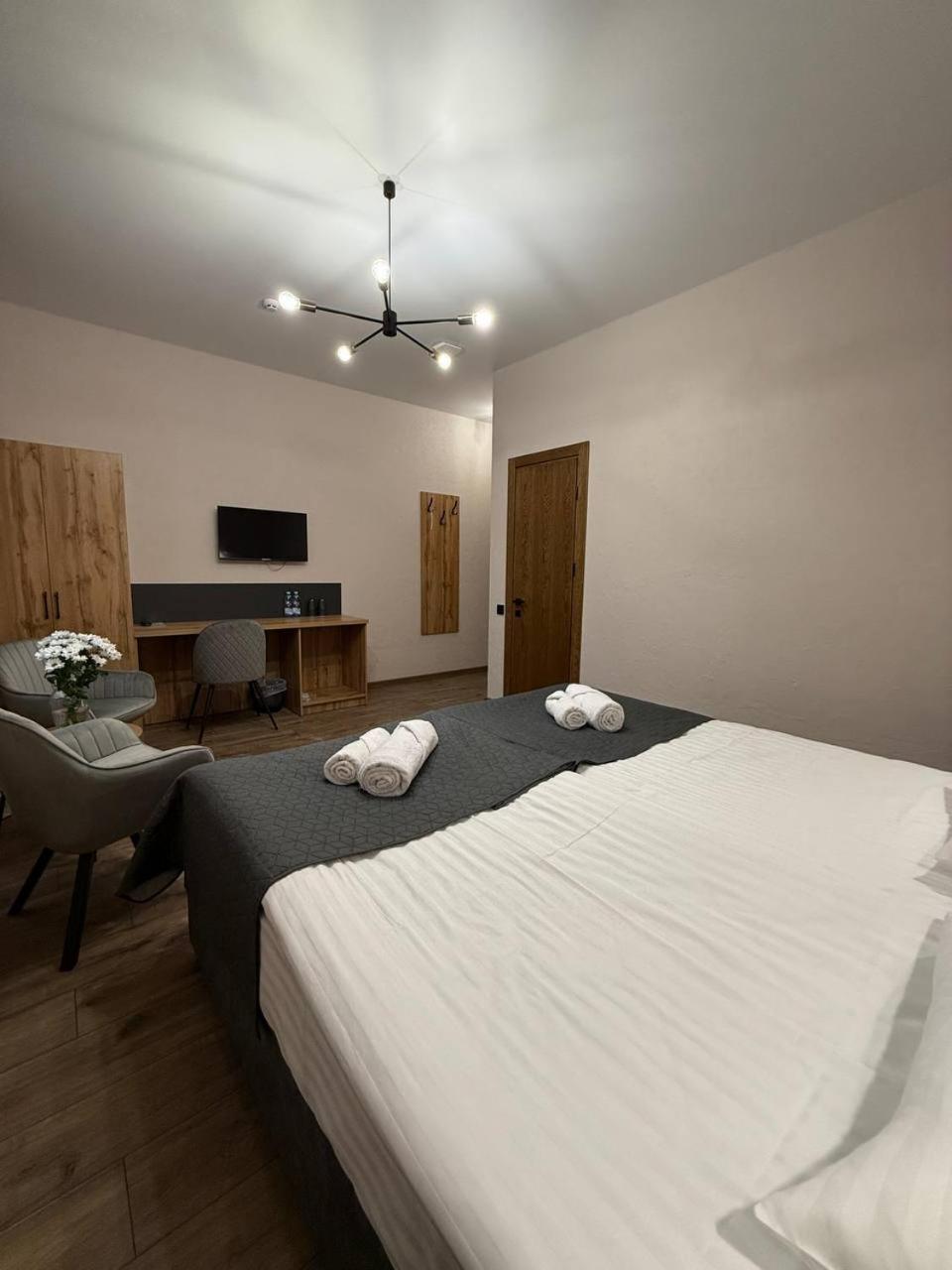 Seven Hills Hotel Stoyanka エクステリア 写真